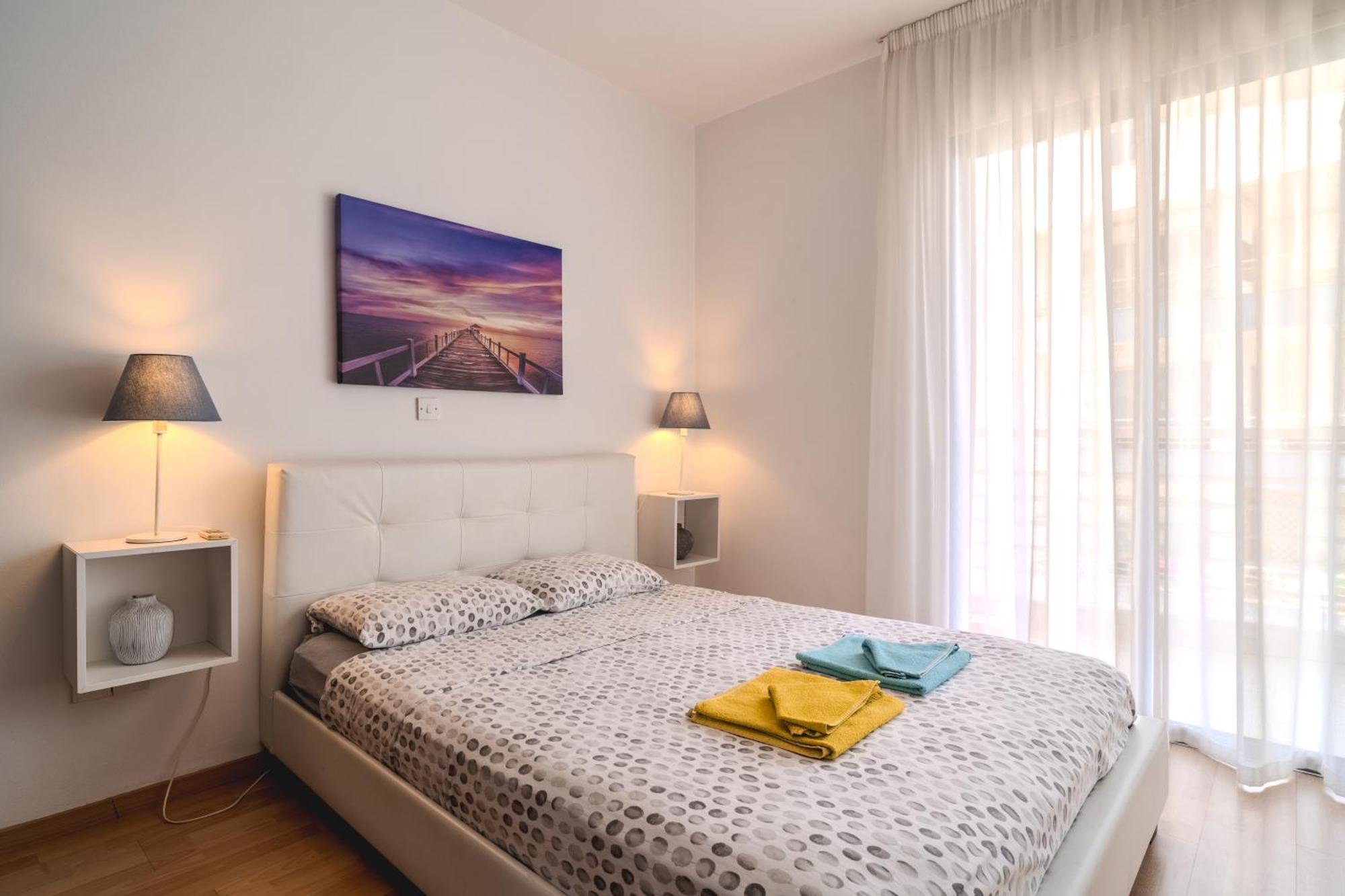Violet Dusk City Center Flat Larnaca Buitenkant foto